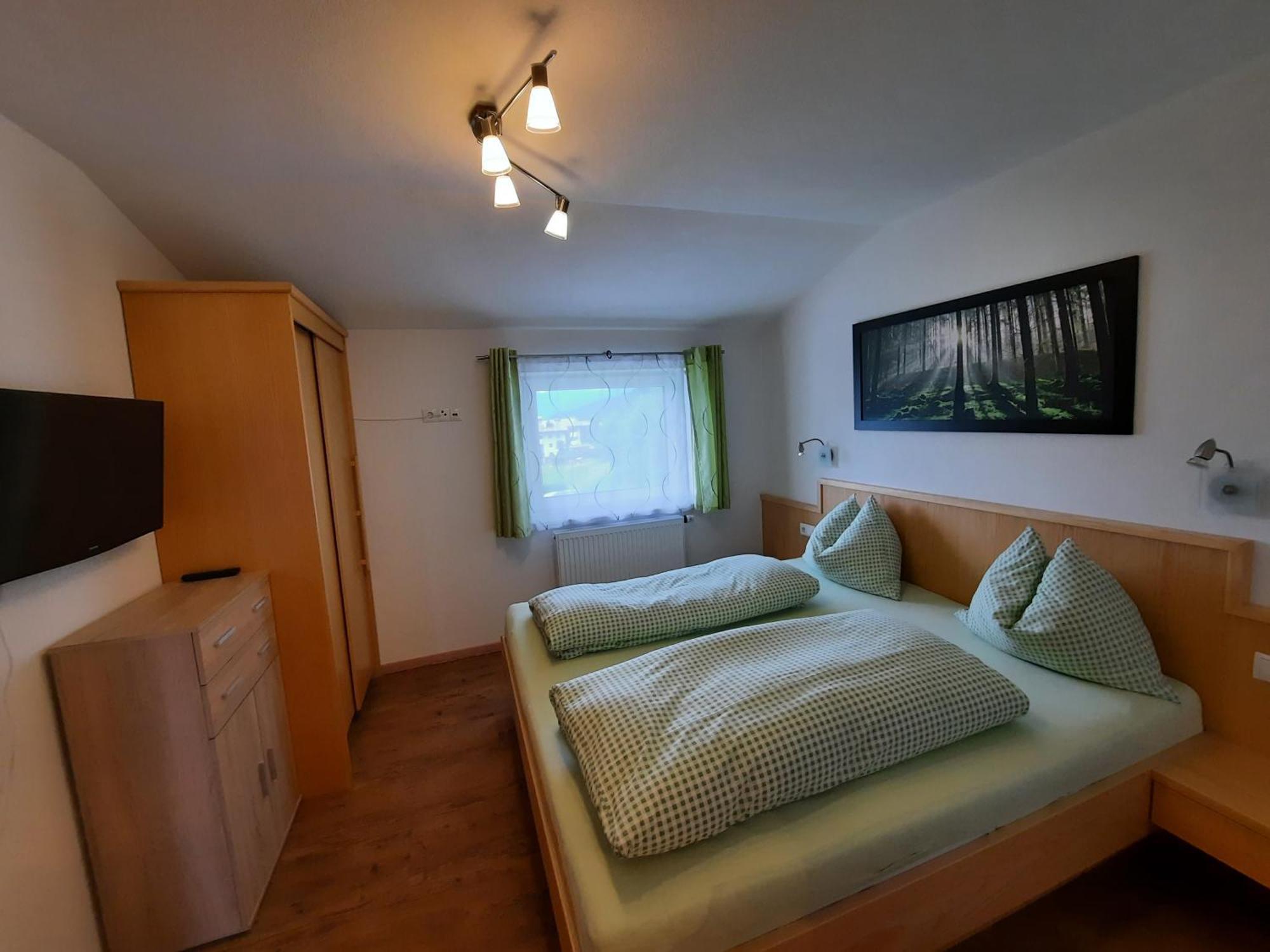 Haus Traninger Apartment Flachau Phòng bức ảnh